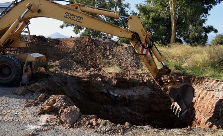 Νεκρός 50χρονος εργάτης στην Αχαΐα - Θάφτηκε ζωντανός κάτω από τόνους χώμα