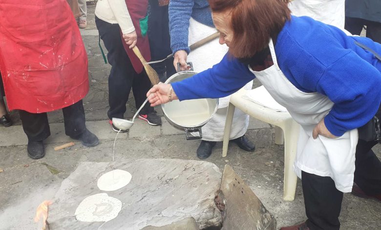 Έτσι αναβίωσε το έθιμο «σπάργανα του Χριστού»