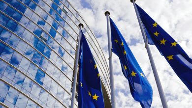 ΕΕ: «Φρενάρει» η συμφωνία για τους εργαζομένους σε ψηφιακές πλατφόρμες