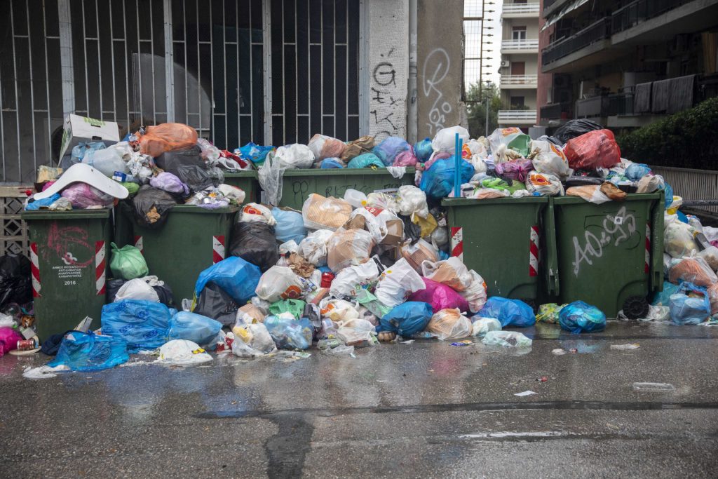 Θεσσαλονίκη: Μείζον πρόβλημα τα σκουπίδια – Ο Στέλιος Αγγελούδης παίρνει αποφάσεις