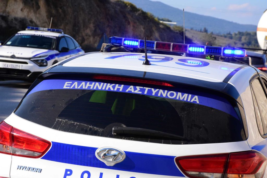 Αγρίνιο: 41χρονος κατηγορείται ότι χτύπησε παιδιά που έλεγαν τα κάλαντα