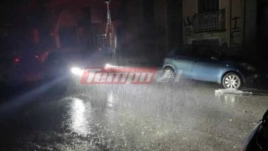 Βροχές και δυνατοί άνεμοι στην Πάτρα - Δέντρα έπεσαν σε αυτοκίνητα