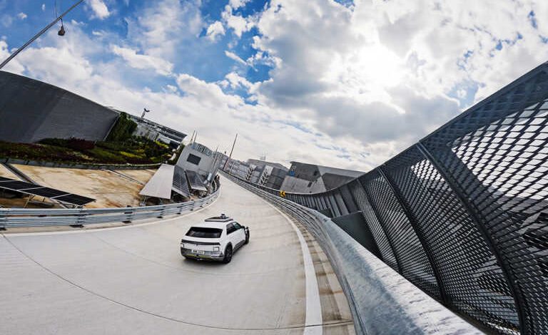 Τα πρώτα Hyundai IONIQ 5 Robotaxi θα κατασκευαστούν στο νέο Κέντρο Καινοτομίας στη Σιγκαπούρη