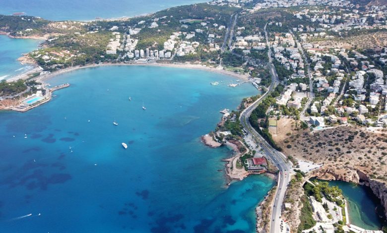 Η περιοχή της Αττικής που επενδύουν με μανία οι πλούσιοι vouliagmeni