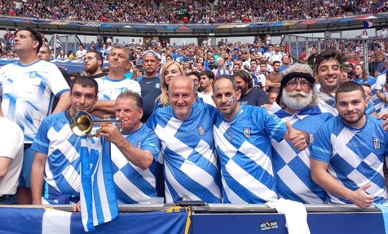 Ο πρόεδρος του Γαλανόλευκου Φάρου Νίκος Φλέκας στο Παγκρήτιο Στάδιο μίλησε στο allgood.gr 347608393 6321377711248780 6056023511588832175 n