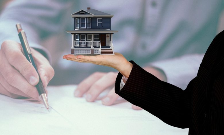 Μεσίτες Αστικών Συμβάσεων Ακινήτων: Ο Απαραίτητος Κρίκος στη Σύγχρονη Αγορά house 5902665 1280